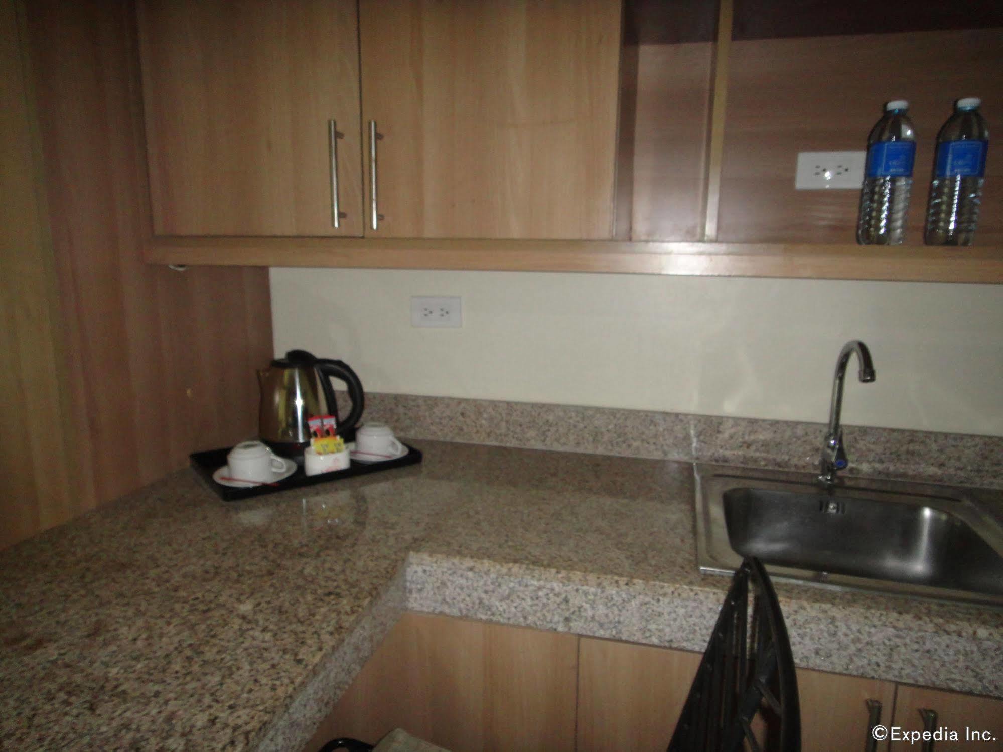 City Suites Ramos Tower Cebu ภายนอก รูปภาพ