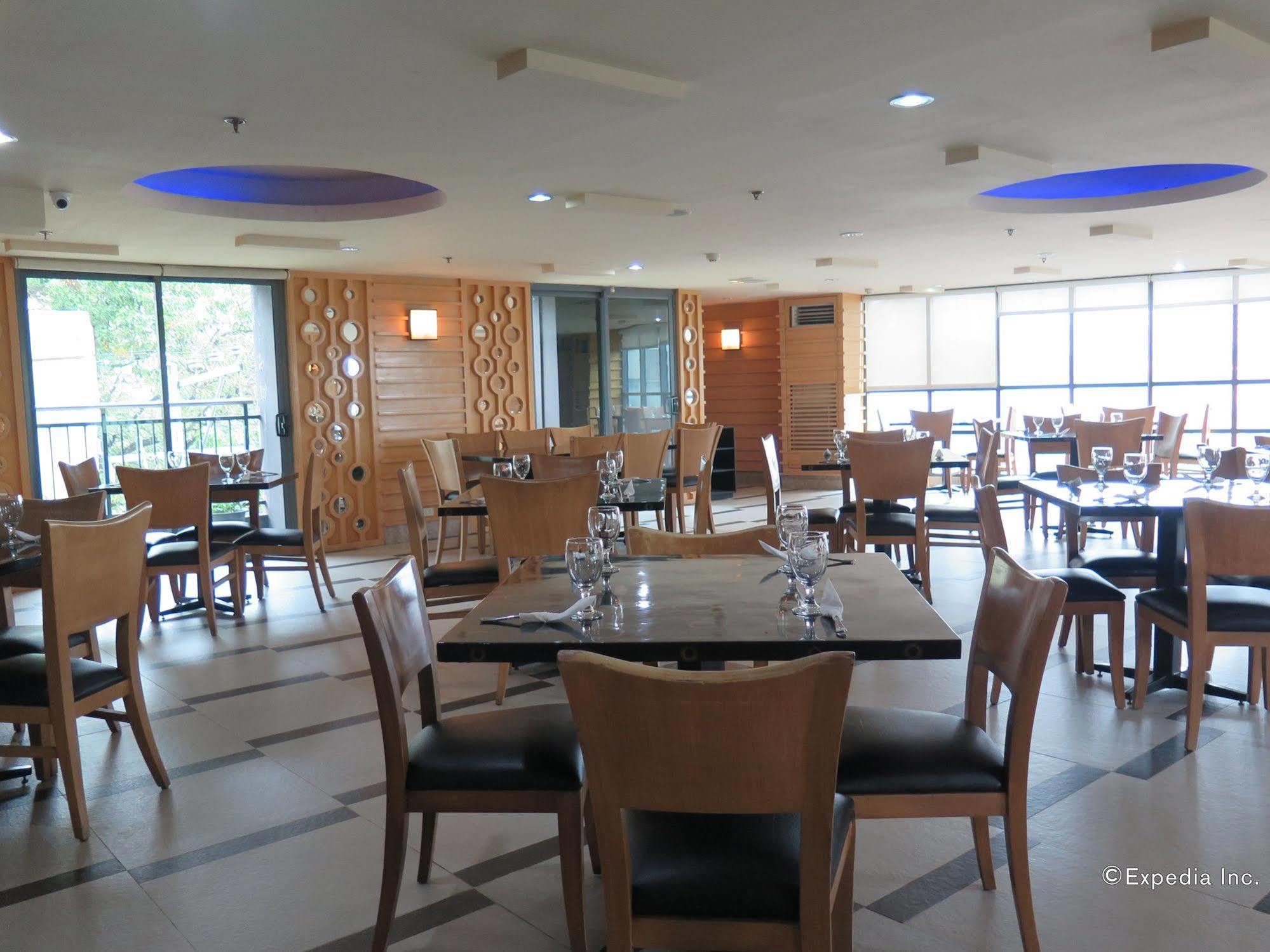 City Suites Ramos Tower Cebu ภายนอก รูปภาพ